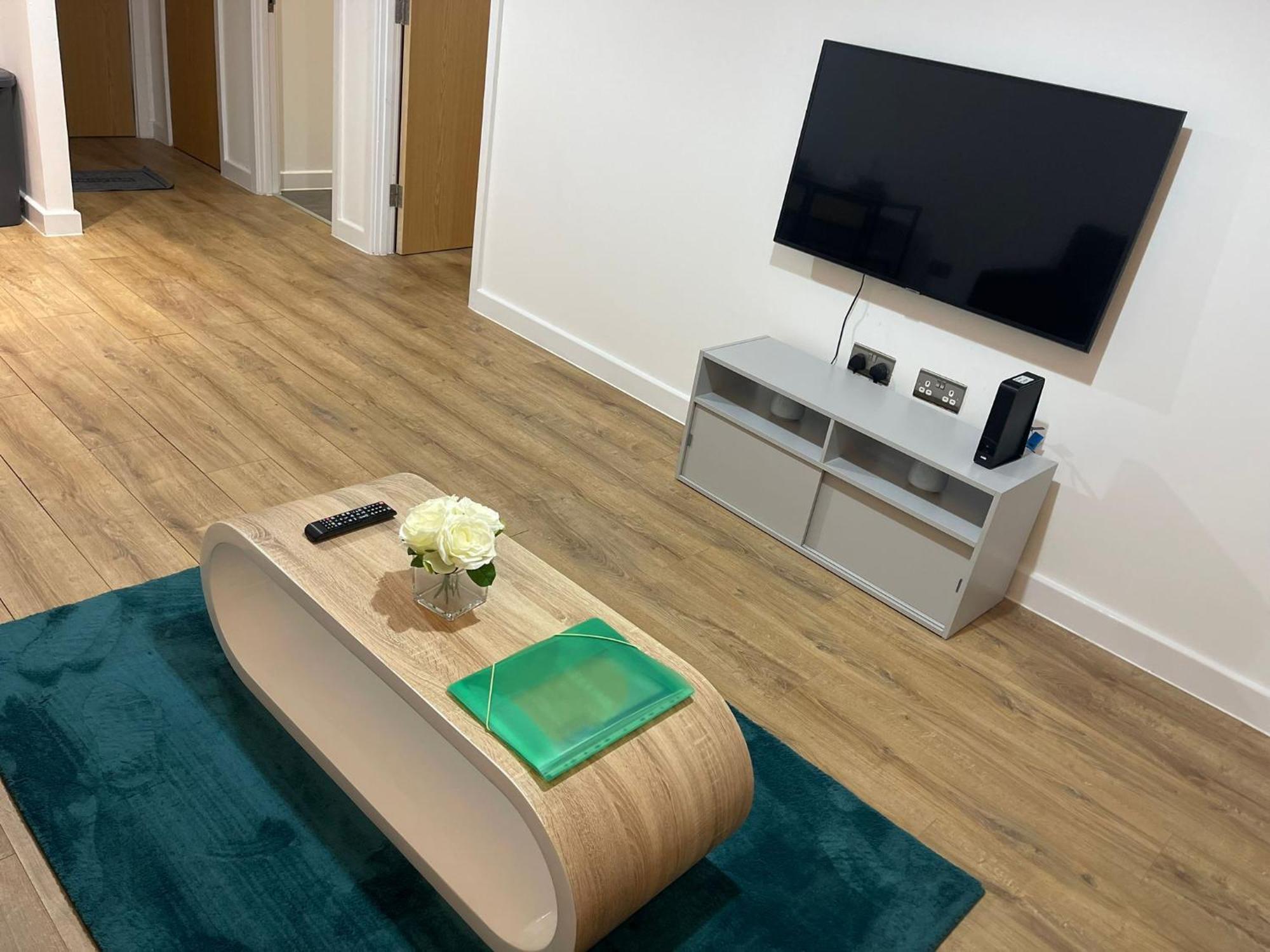 Deluxe Central Apartment - Fast Wifi- Utilitia Arena - Icc - Sea Life Centre 버밍엄 외부 사진